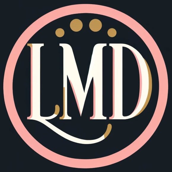 Tops - MAKE AN OFFER 😊🌷🩷🌞🌺💄